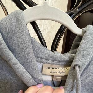 Like new Burberry sweatshirt